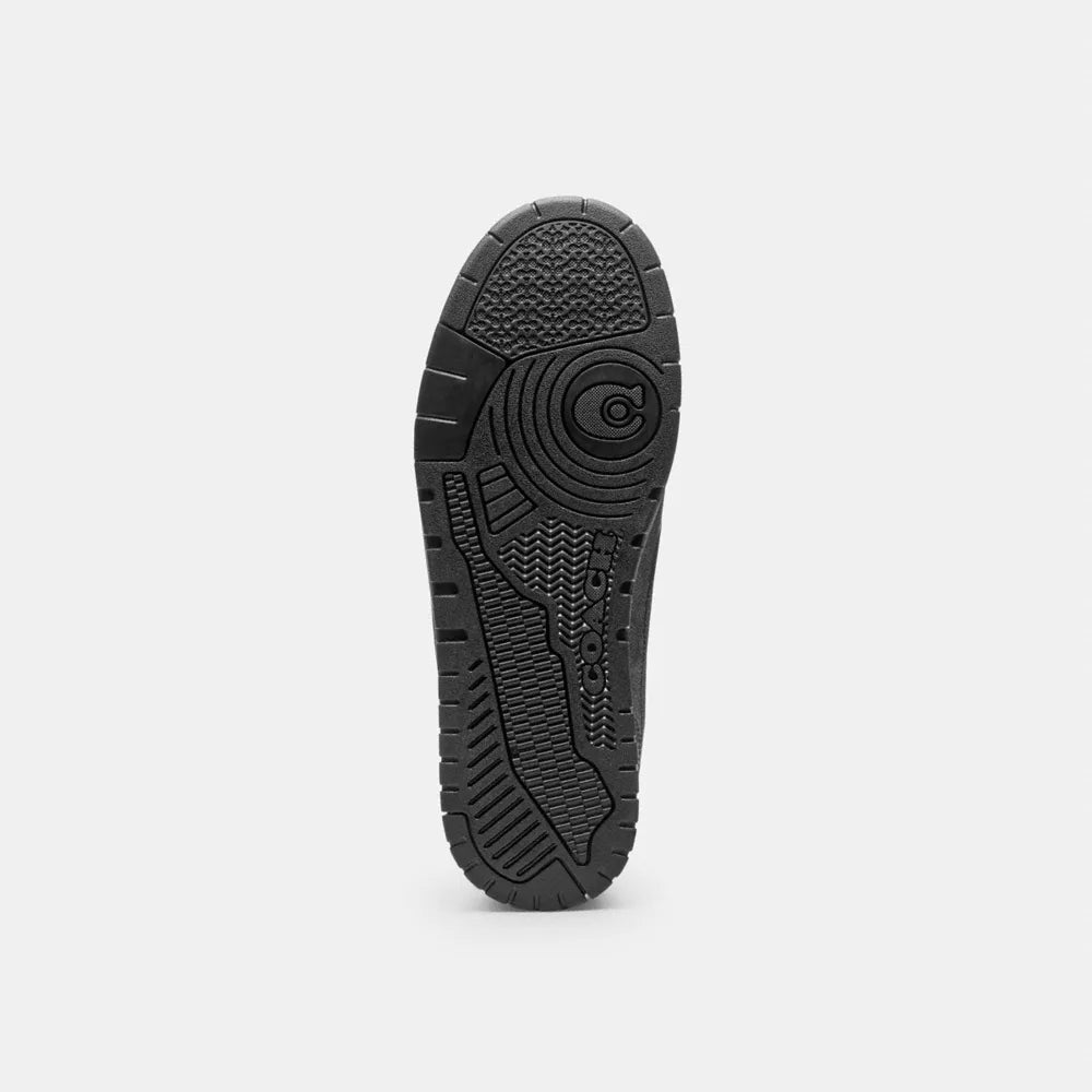 Soho Sneaker In Signature - Black