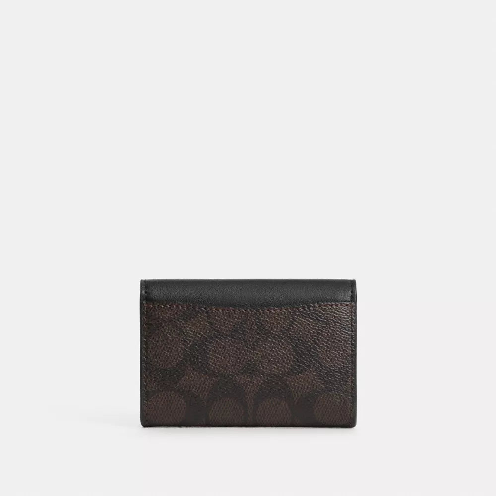 Flap Card Case In Signature Canvas - Signature Canvas/Gold/Walnut/Black