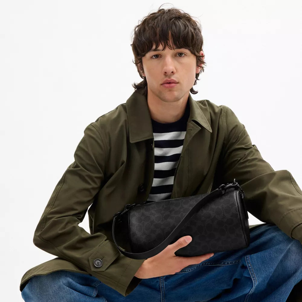 Andre Barrel Bag 30 In Signature Canvas - Signature Canvas/Matte Black/Black Signature