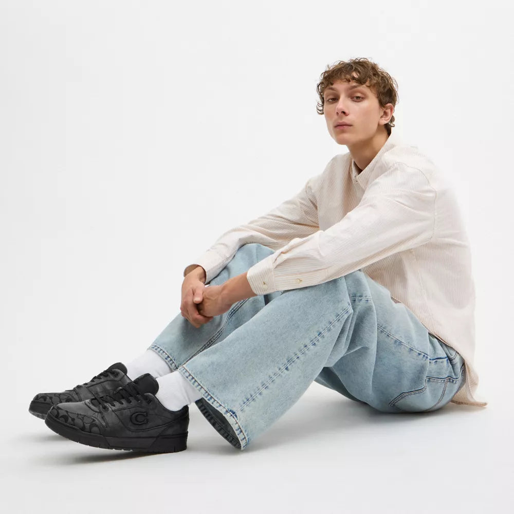 Soho Sneaker In Signature - Black