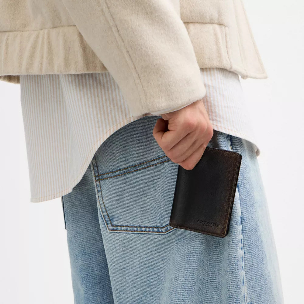 ID Card Wallet In Loved Leather - Black Brown