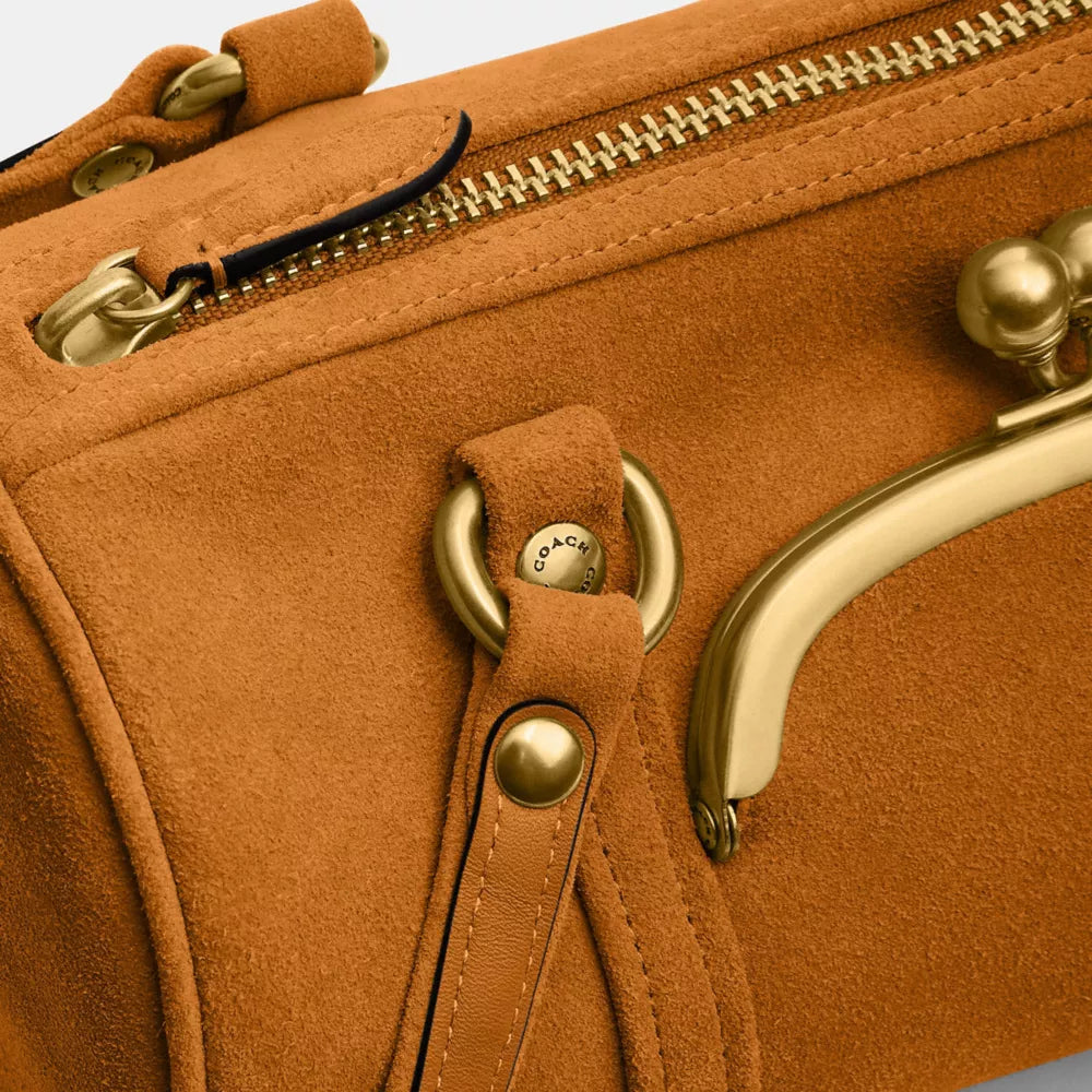 Kisslock Barrel Bag 28 - Suede/Brass/Marigold