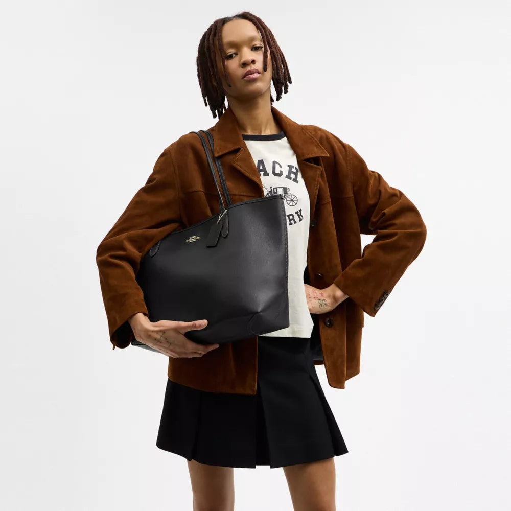 City Tote Bag - Pebbled Leather/Gold/Black