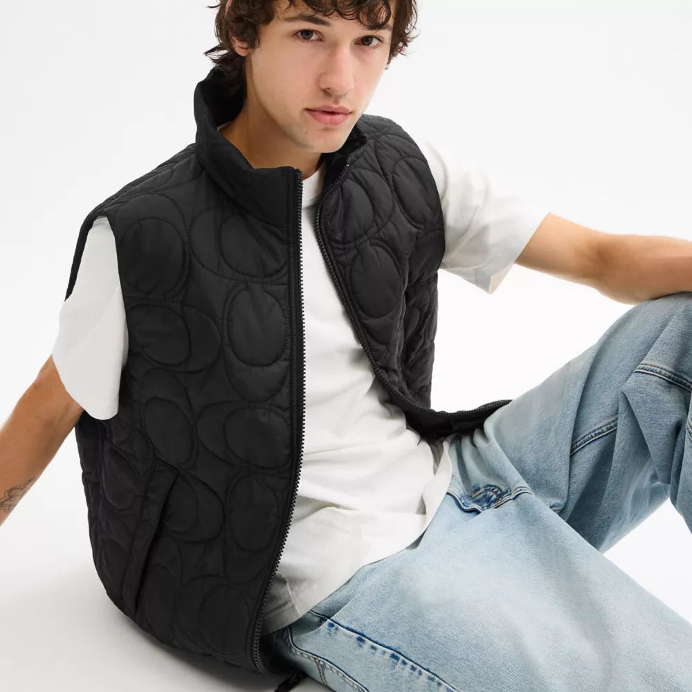 Quilted Signature Puffer Vest In Recycled Polyester - Black