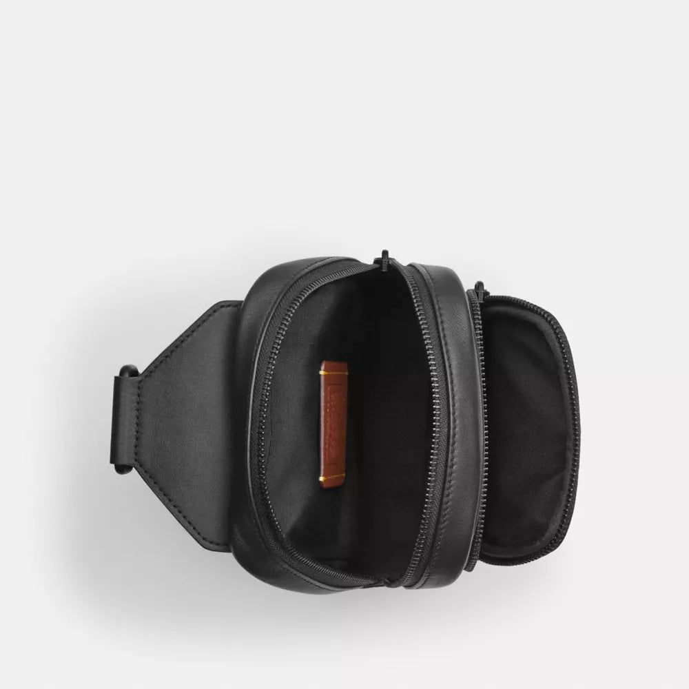 Racer Sling Pack In Signature Canvas - Signature Canvas/Matte Black/Black Signature