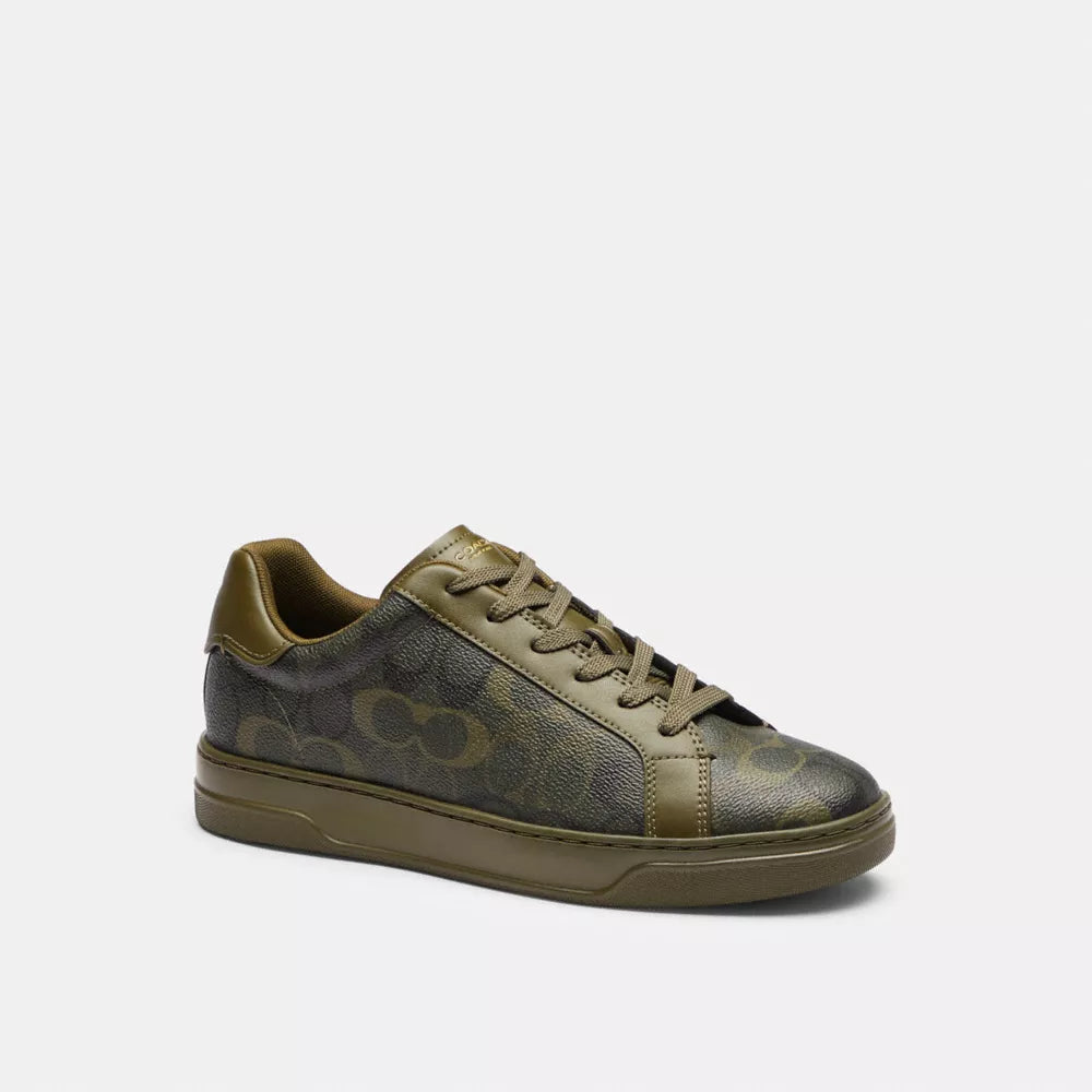 High Line Sneaker In Signature Camo Print - Camo/Olive