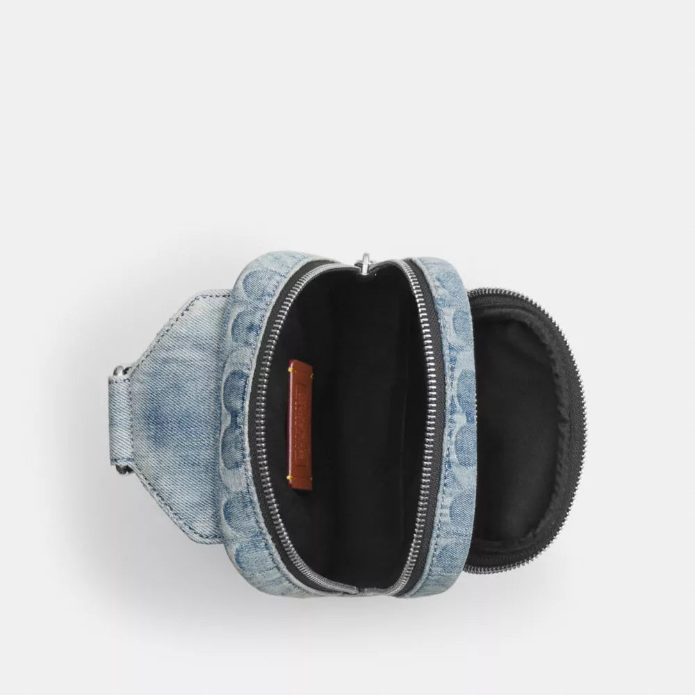Racer Sling Pack In Loved Signature Denim - Silver/Light Indigo