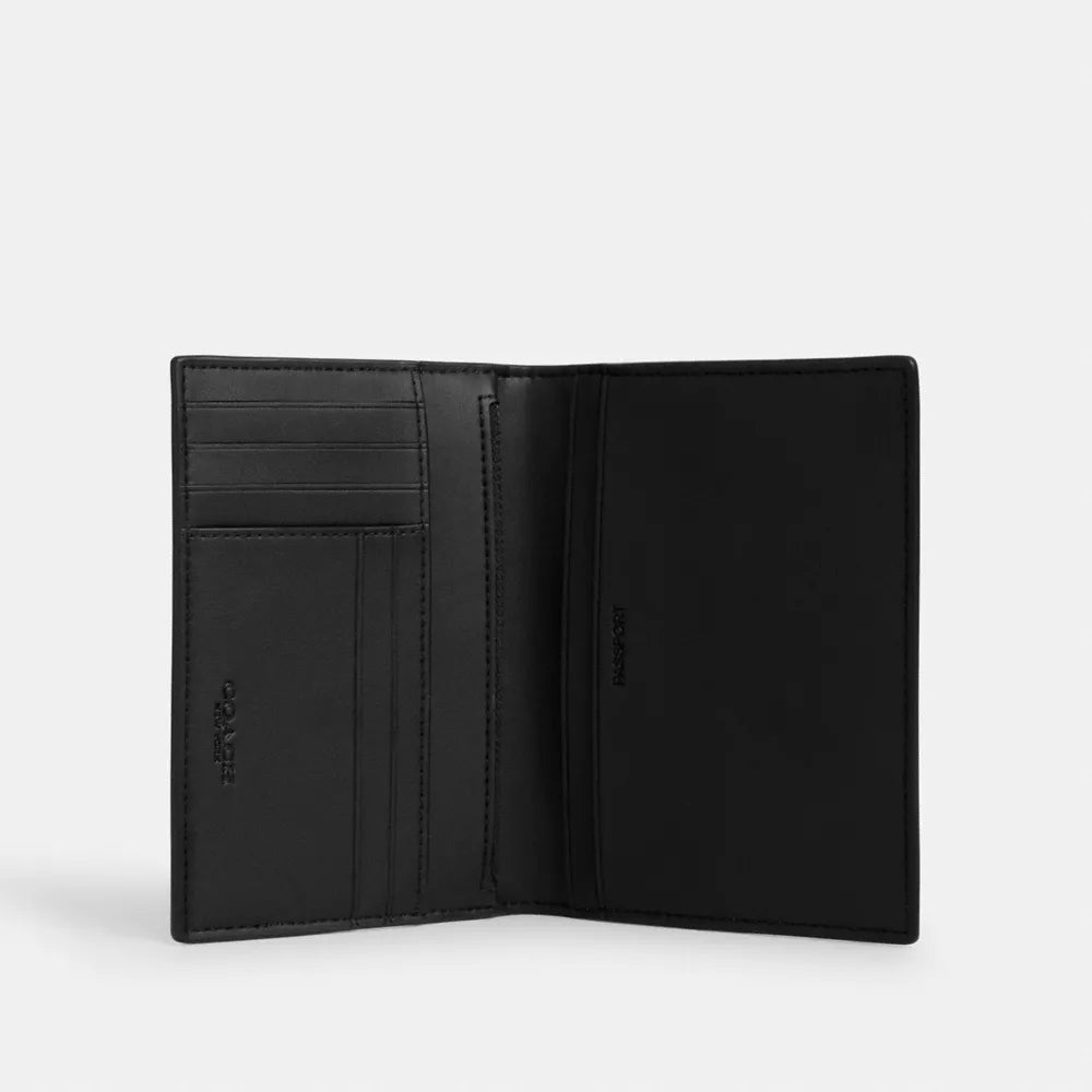 Passport Card Case In Signature Canvas - Signature Canvas/Gunmetal/Tan/Black