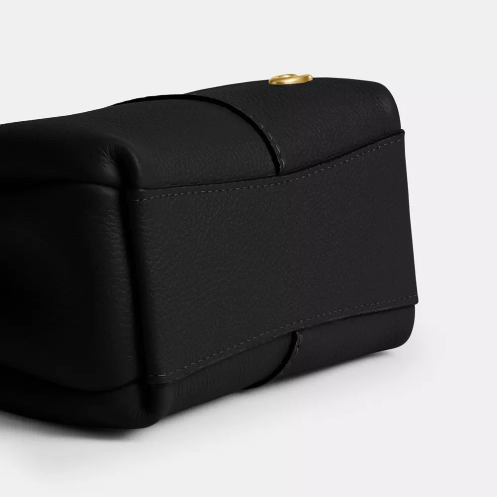 Lana Shoulder Bag 19 - Polished Pebble Leather/Brass/Black
