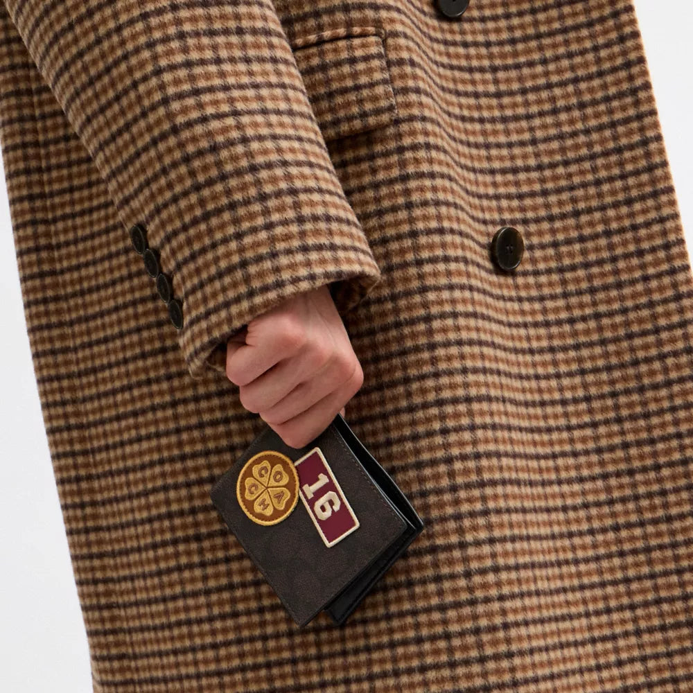 3-In-1 Wallet In Signature Canvas With Patches - Signature Canvas/SV/Walnut/Black