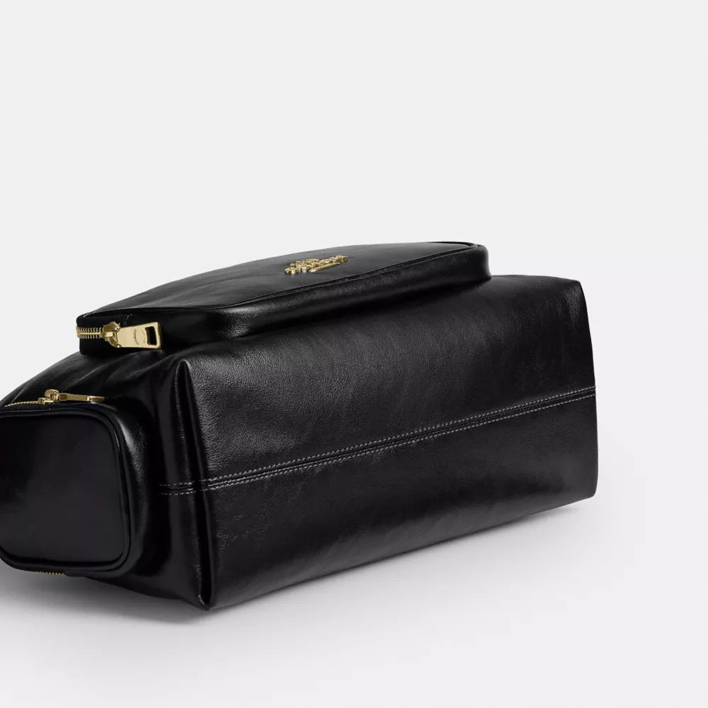 Laurel Shoulder Bag With Pockets - Crinkle Leather/Gold/Black