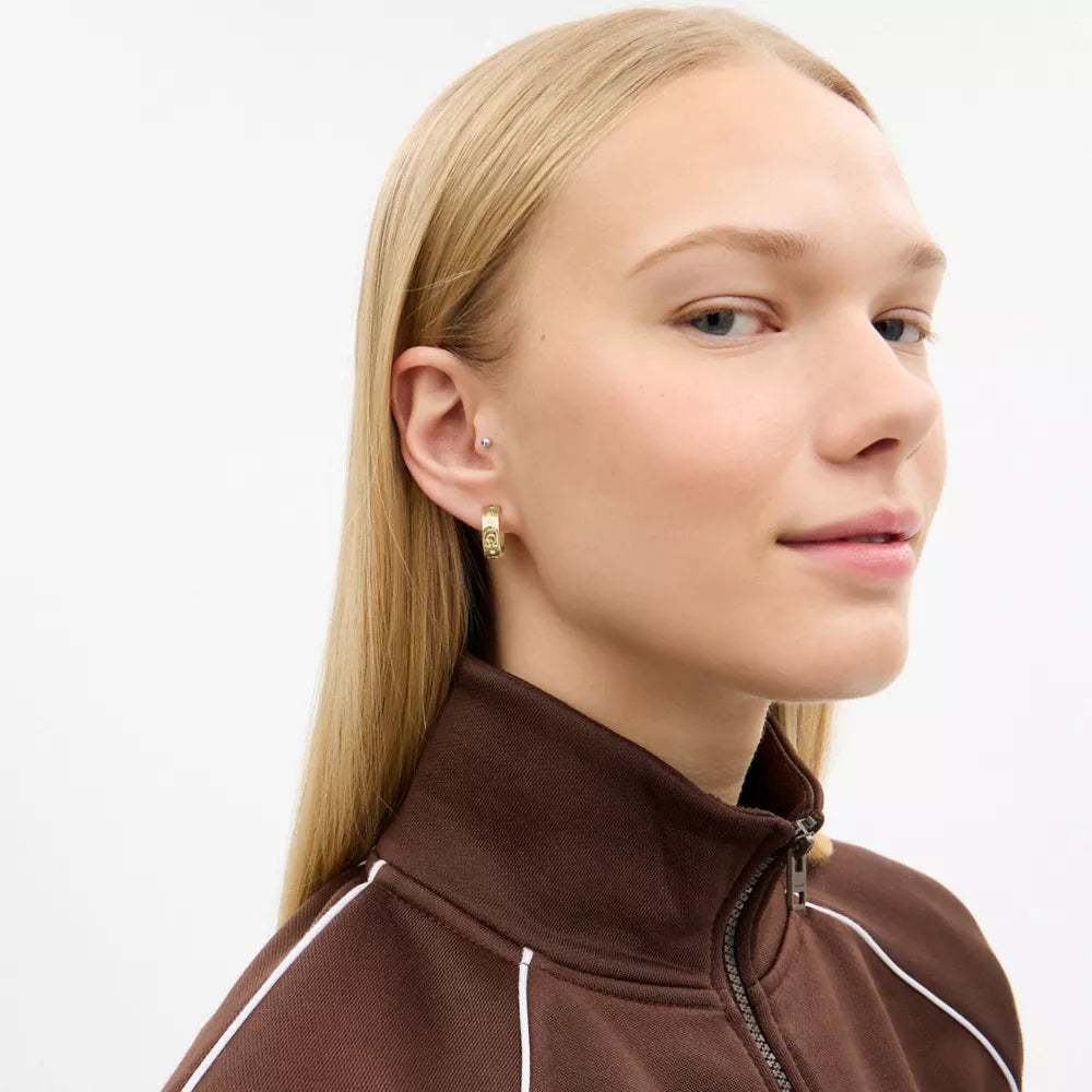 Repeated C Huggie Earrings - Gold