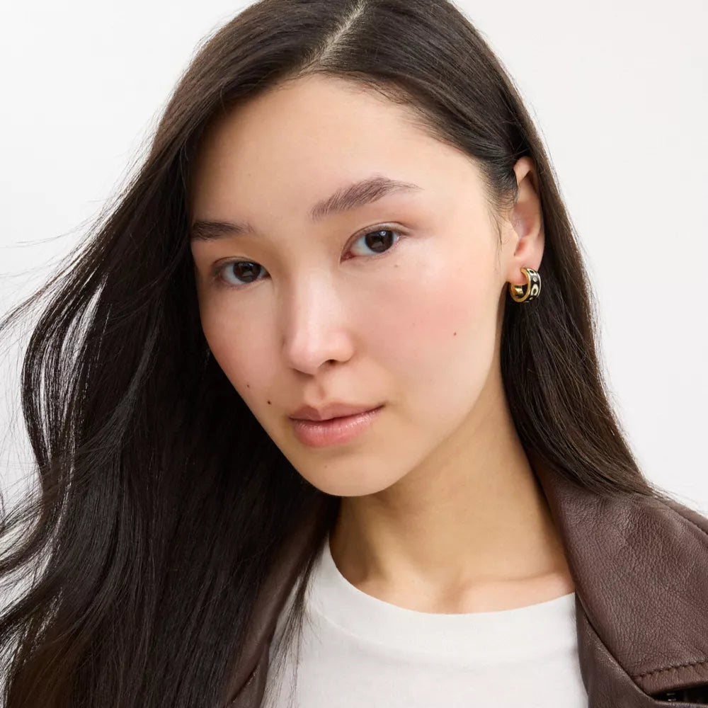 Repeated C Huggie Earrings - Gold/Black