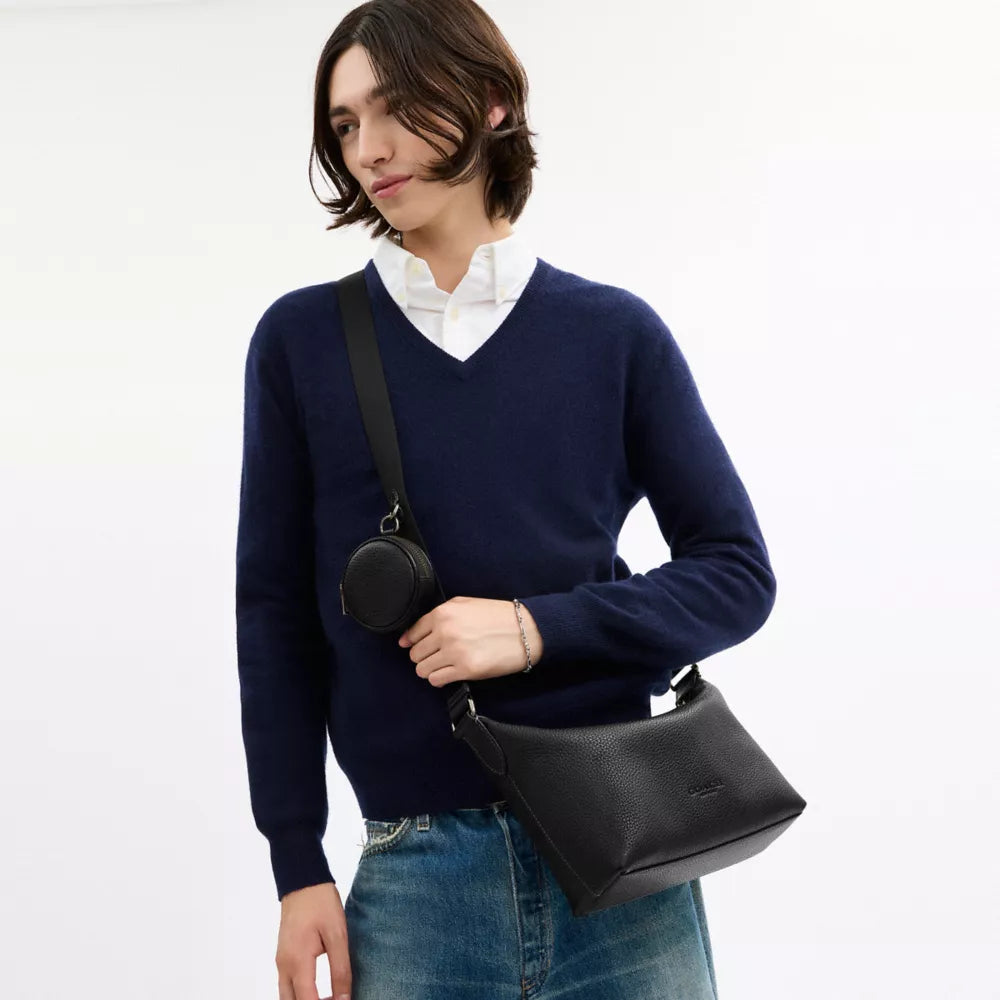 Small Finn Crossbody Bag With Pouch - Pebbled Leather/Gunmetal/Black