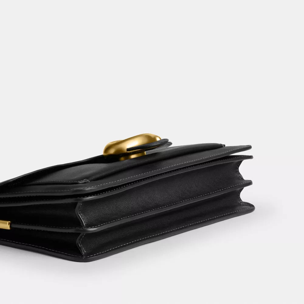 Tabby Shoulder Bag 26 - Smooth Leather/Brass/Black