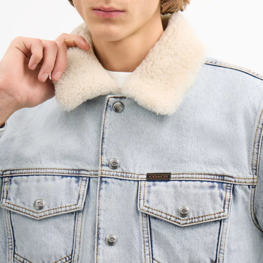 Denim Jacket With Shearling Collar - Light Wash
