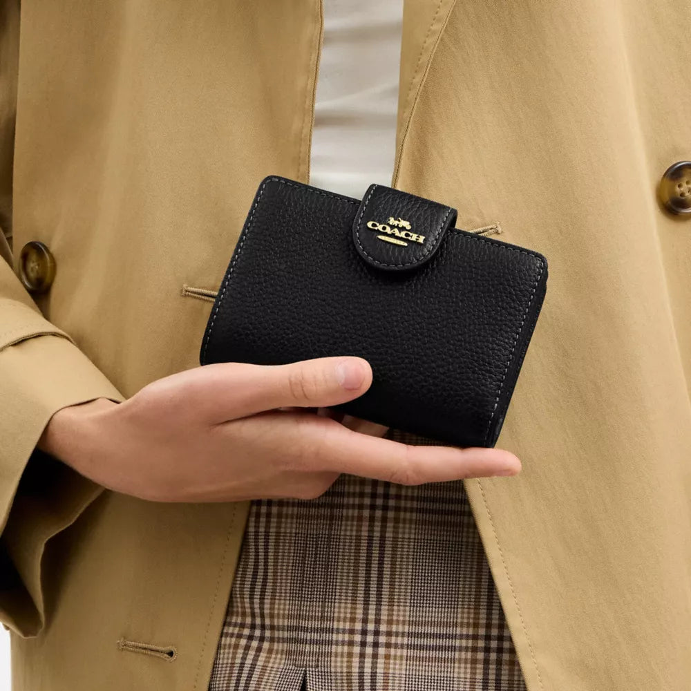 Medium Corner Zip Wallet - Pebbled Leather/Gold/Black
