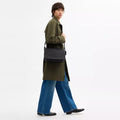Colby Messenger Bag 32 - Silver/BLACK