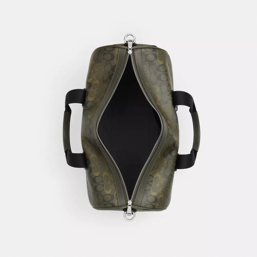 Explorer Duffle Bag 45 In Signature Camo Print - Signature Canvas/Silver/Green