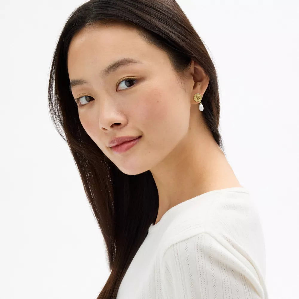 Signature Pavﾨﾦ Coin Pearl Drop Earrings - Gold/Pearl