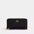 Long Zip Around Wallet In Signature Leather - Pebbled Leather/Gold/Black