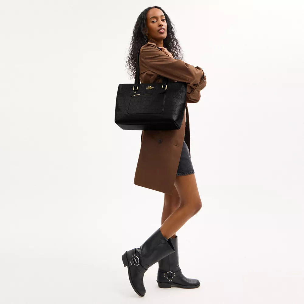 Station Tote Bag In Signature Leather - Pebbled Leather/Gold/Black