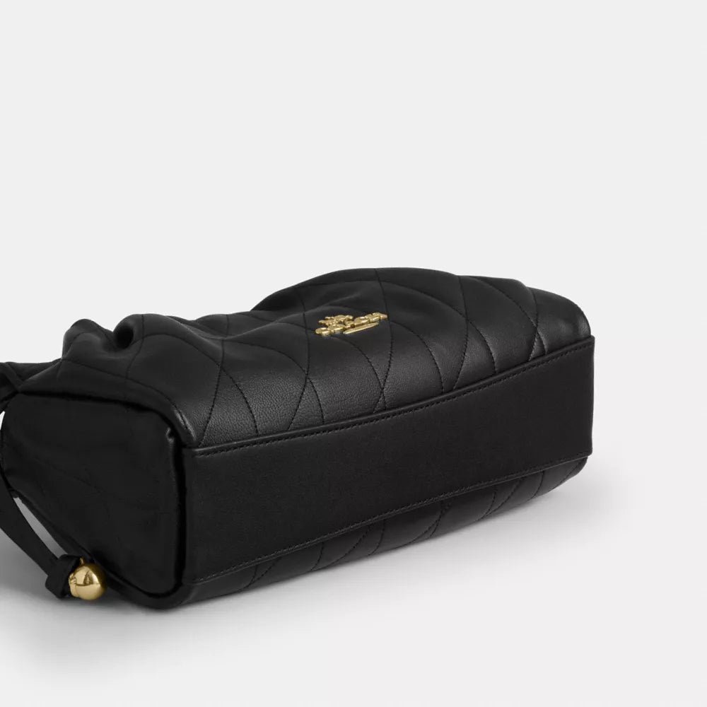 Faye Shoulder Bag With Quilting - Nappa Leather/Gold/Black