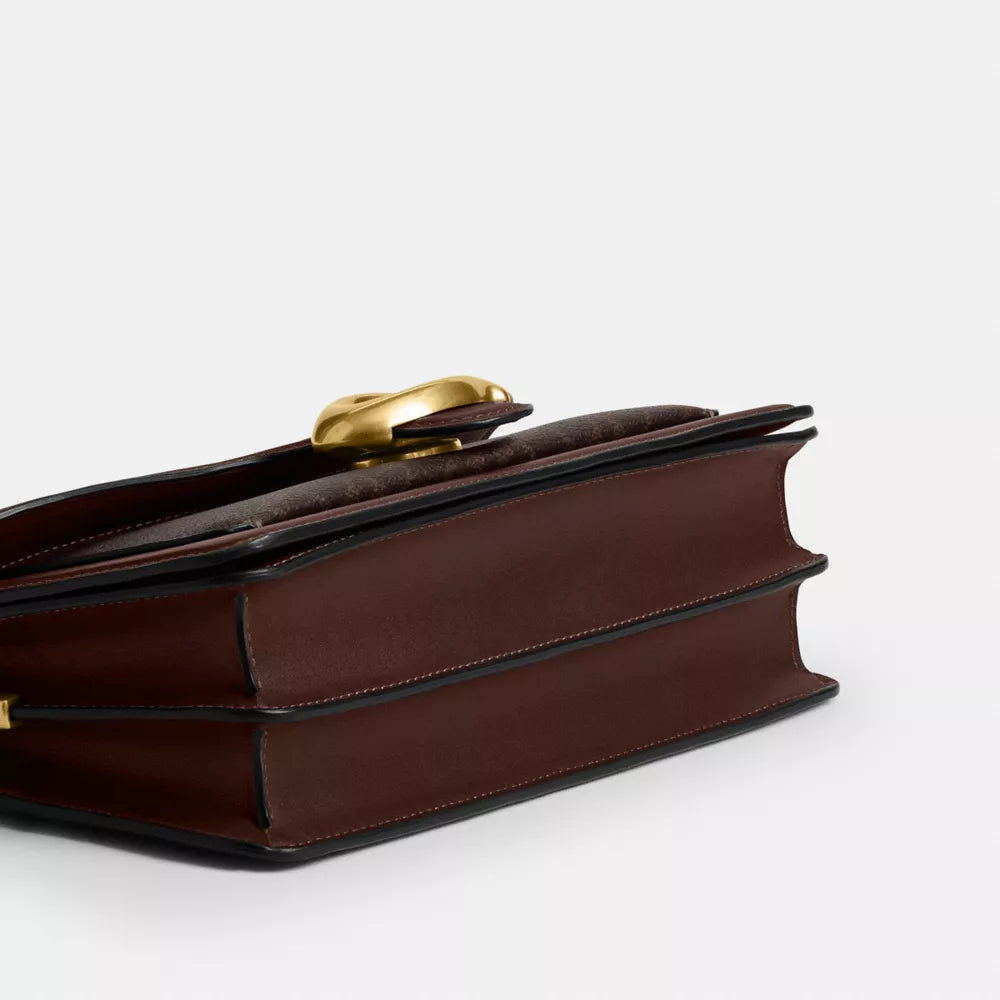 Tabby Shoulder Bag 26 In Signature Canvas - Brass/Maple