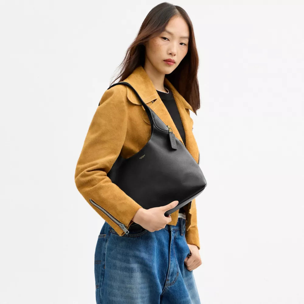 Brooklyn Shoulder Bag 28 - Natural Grain Leather/Brass/Black