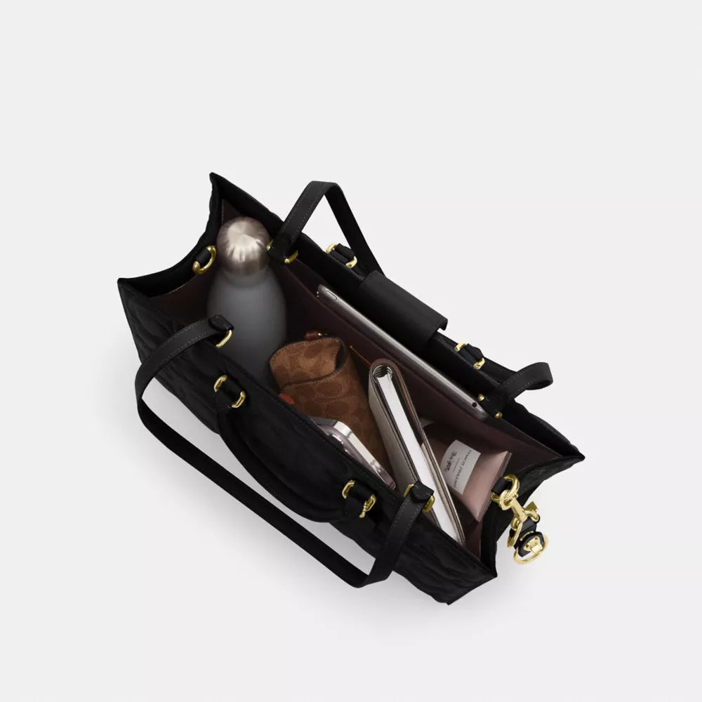 Maggie Tote Bag In Signature Leather - Gold/Black
