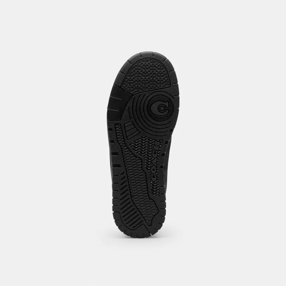Soho Sneaker In Signature - Black