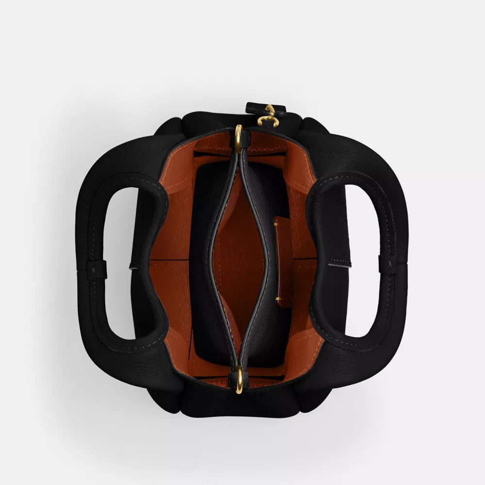 Lana Shoulder Bag 19 - Polished Pebble Leather/Brass/Black