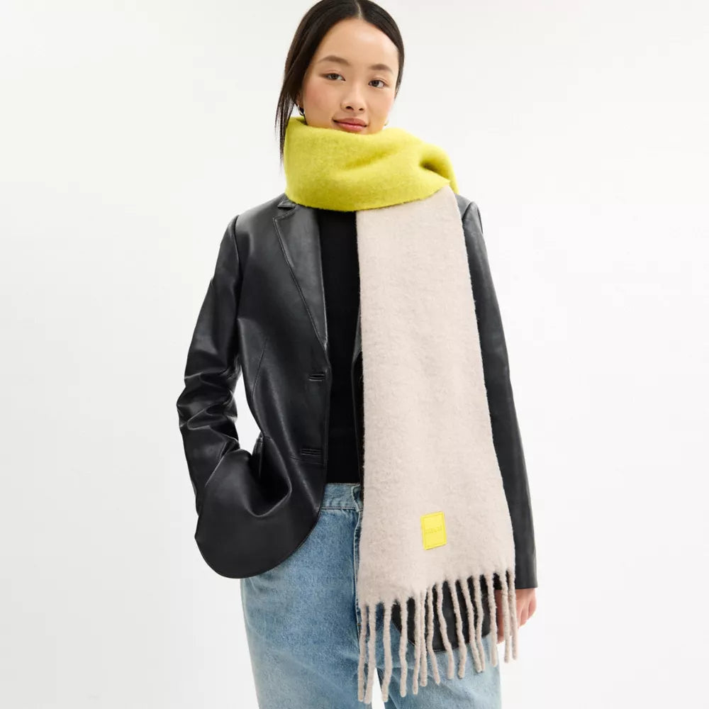 Colorblock Muffler With Rubber Patch - Grey Birch/Lime