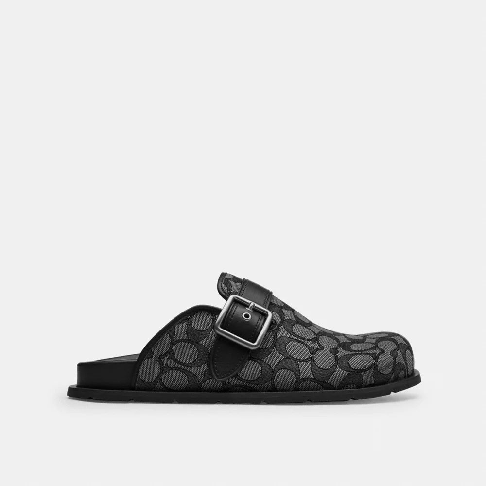 Buckle Clog In Signature Jacquard - Jacquard/Graphite/Black