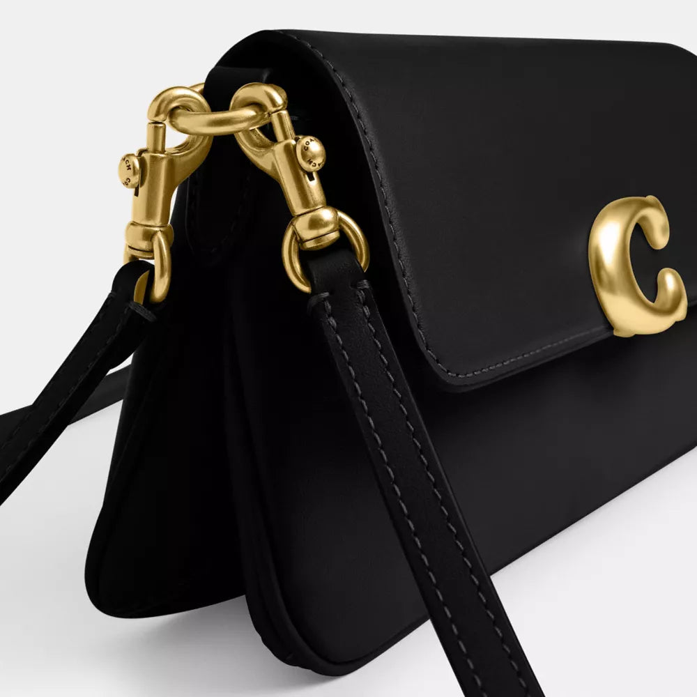 Jet Shoulder Bag - Smooth Leather/Brass/Black