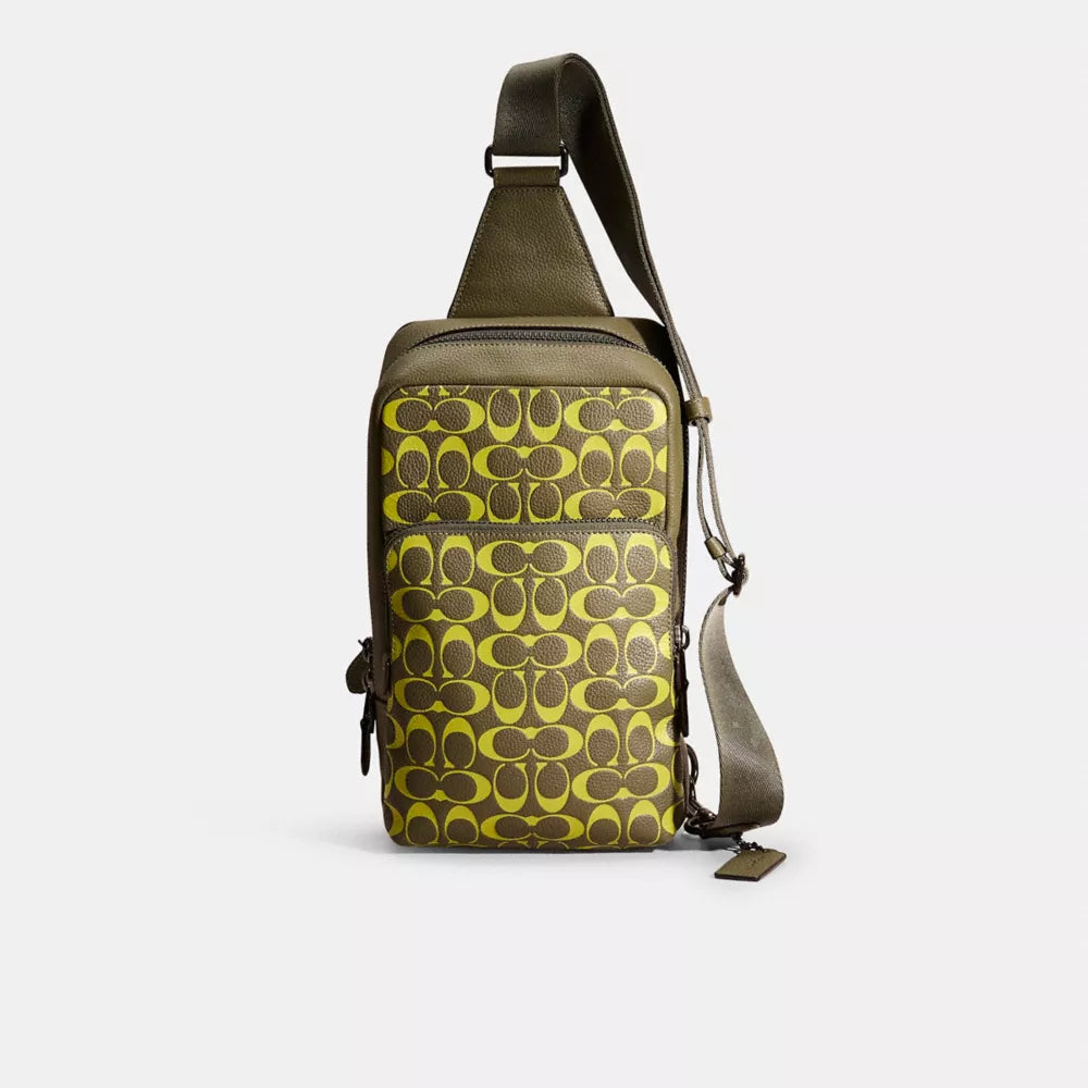 Restored Gotham Pack In Signature Leather - Army Green/Key Lime