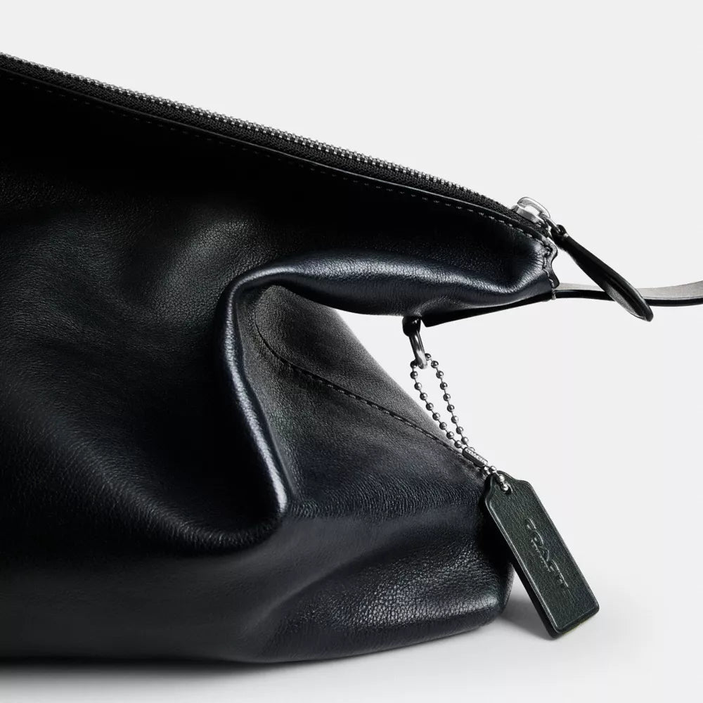 Mott Messenger Bag 38 - Pebbled Leather/Navy/Green